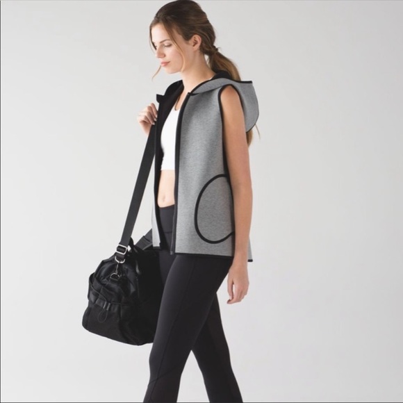 lululemon athletica Jackets & Blazers - Reversible Lululemon Insculpt Vest
